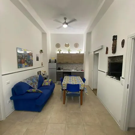 Apartament Sunrise Acitrezza *